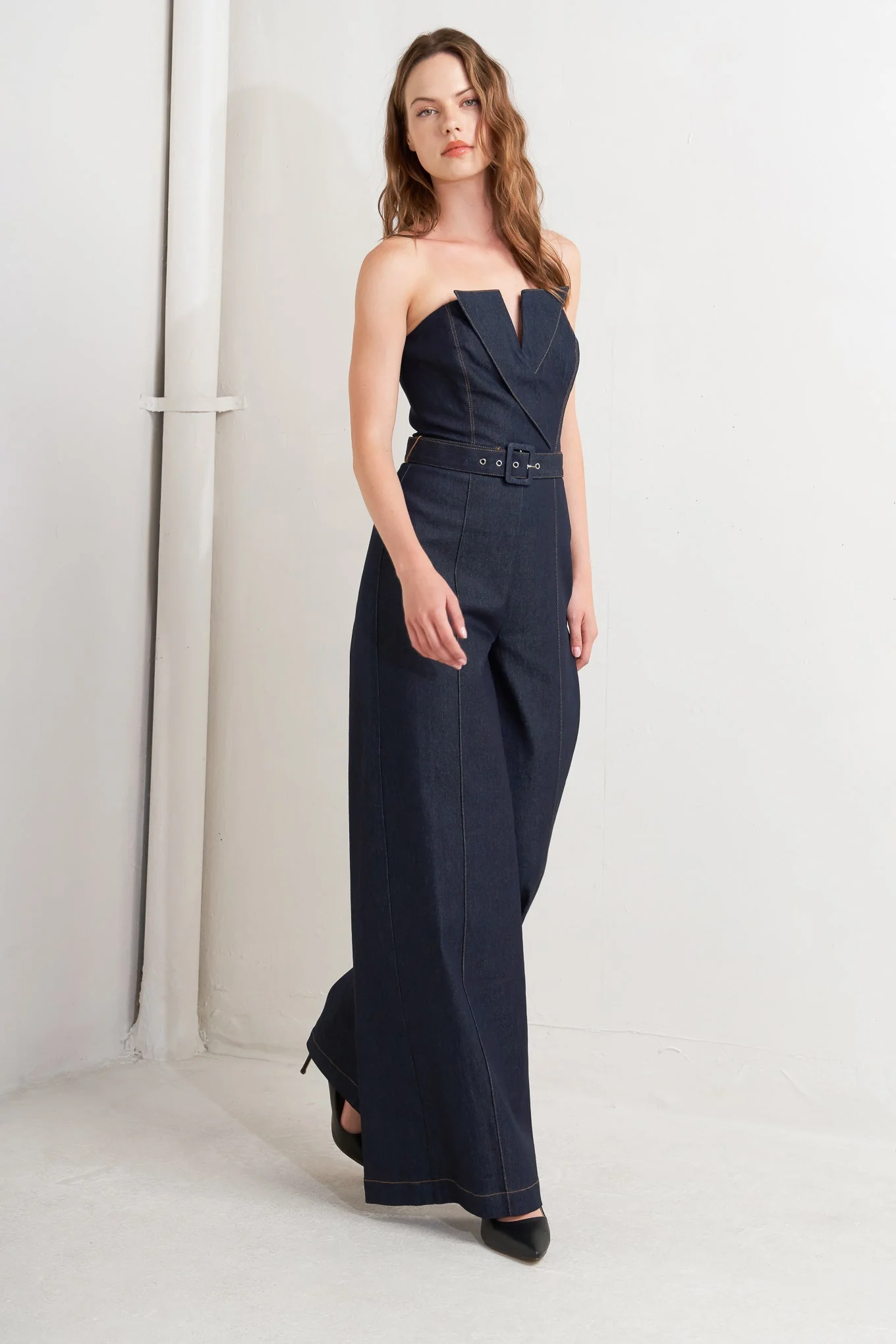LE BONHEUR V CUT VOW DENIM JUMPSUIT - Image 3